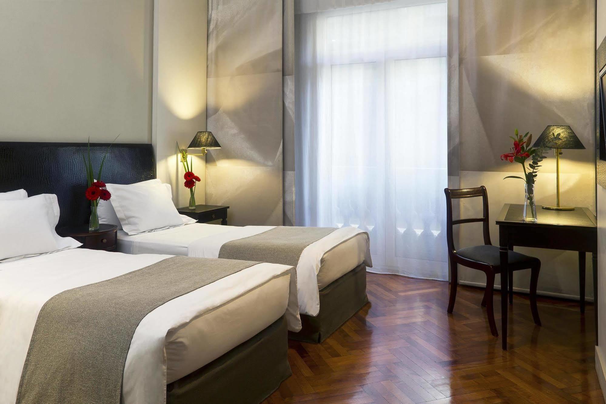 Hotel Nh Collection Buenos Aires Crillon Exterior foto